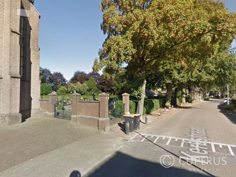 grafmonument Gaanderen Sint Martinus parochie Gaanderen