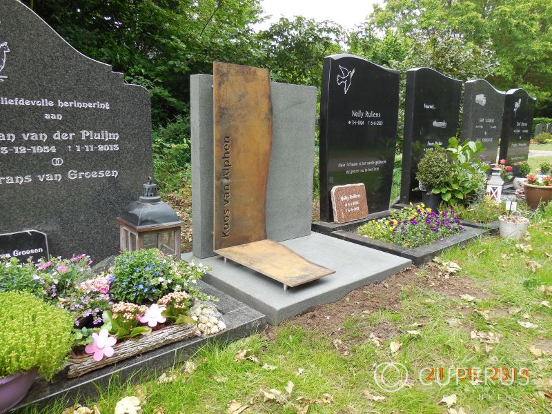 grafmonument Made Algemene begraafplaats Made