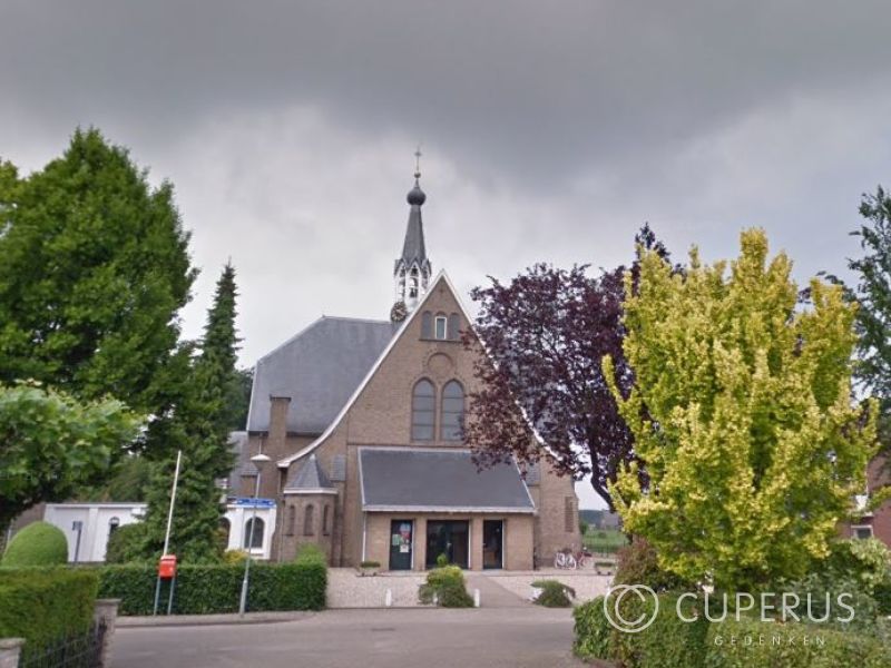 grafmonument Stokkum RK Begraafplaats