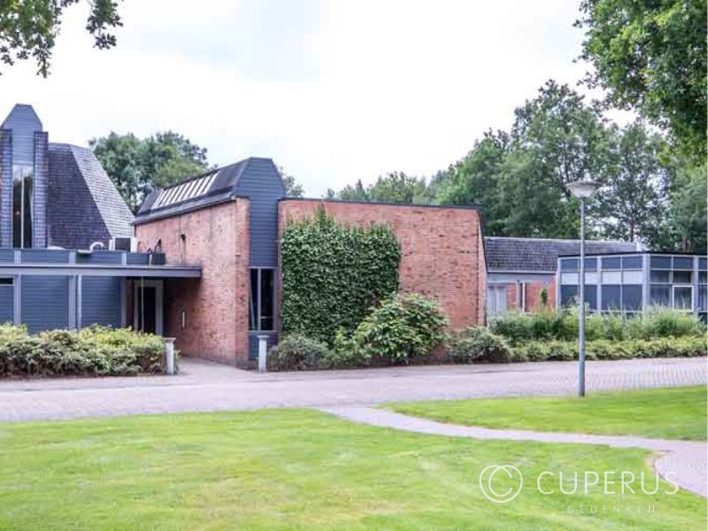 grafmonumenten Nieuweschoot Crematoruim Schoterhof ( yardenhuis)