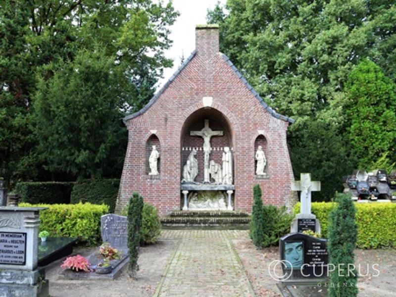 grafsteen Liessel RK begraafplaats Liessel
