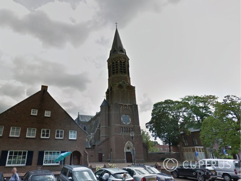 grafsteen Nuenen Kerkhof H. Clemenskerk te Nuenen