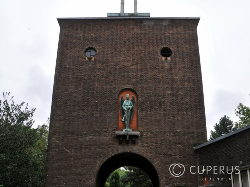 grafsteen Rotterdam Sint Laurentius (wijk Crooswijk)
