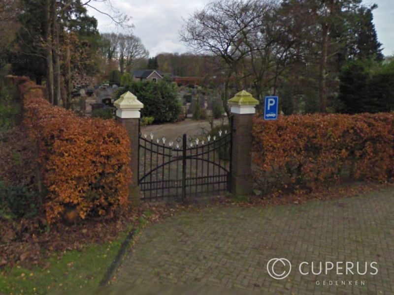 grafstenen Lemelerveld Begraafplaats Lemelerveld