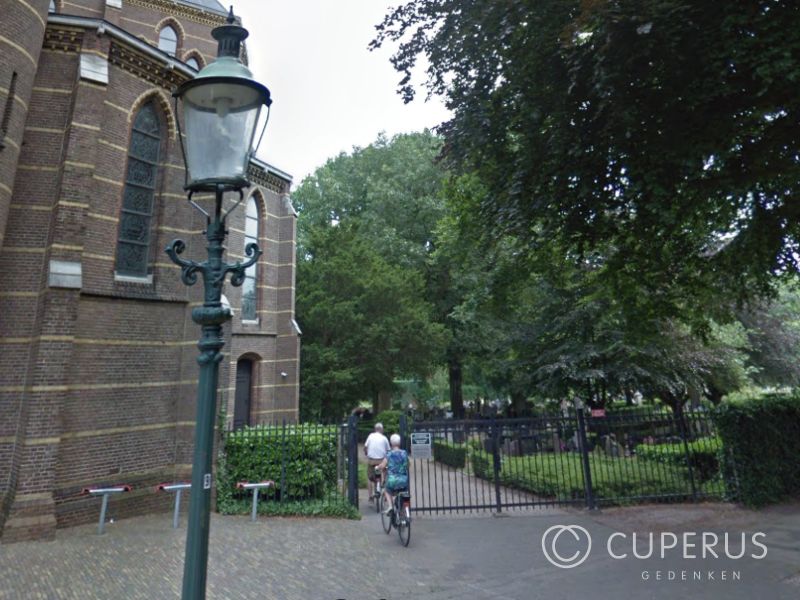 grafstenen Oisterwijk Sint Petruskerk te Oisterwijk