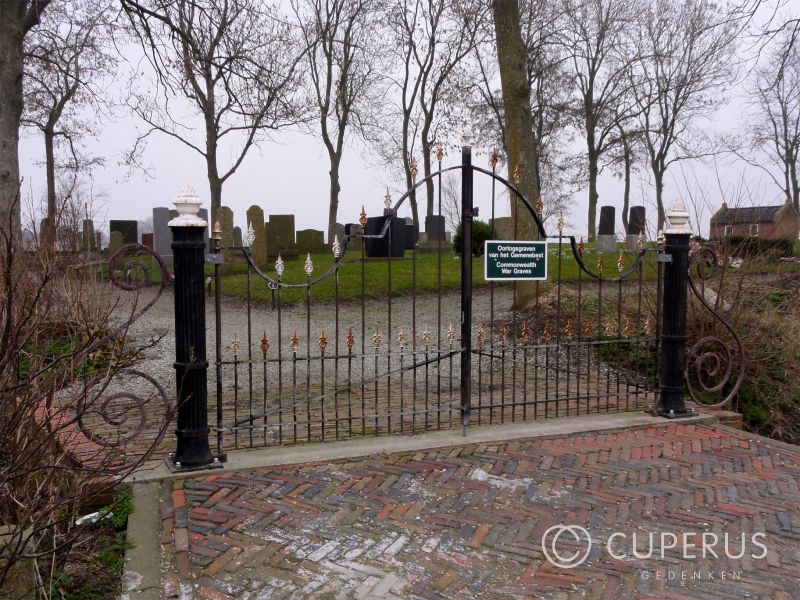 grafstenen Pieterburen Gemeentelijke begraafplaats Pieterburen