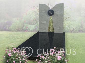  Enkel monument met vloer
