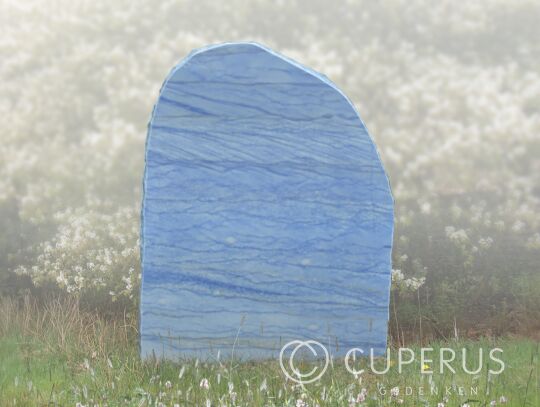 Blauwe grafsteen van Azul Macaube