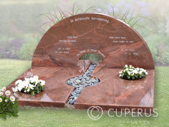 Familie grafmonument als halve cirkel van Twilight graniet