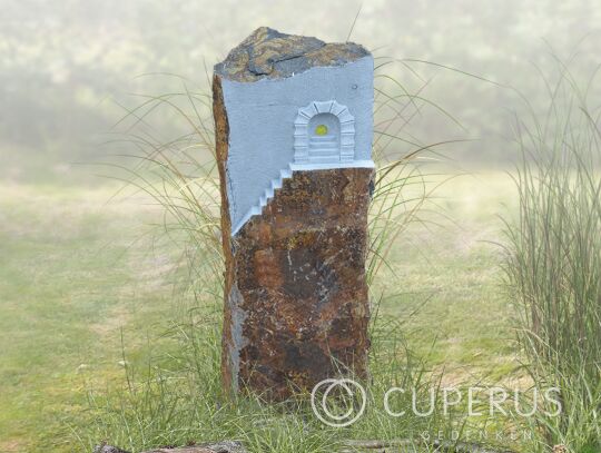 Grafzuil van basalt met poort