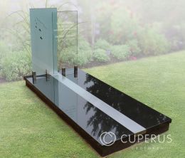 Modern glazen grafmonument