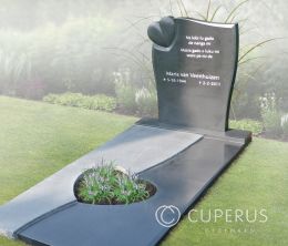 Grafsteen golfkop met hartje