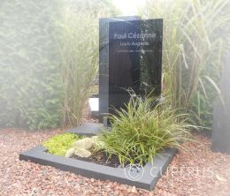 Modern klein grafmonument glas