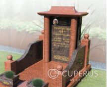 Chinees grafmonument met tempel foto 2