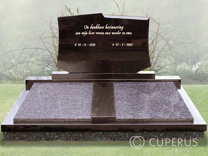 Dubbel monument met vloer foto 1
