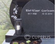 Dubbele grafmonument met twee circels foto 3