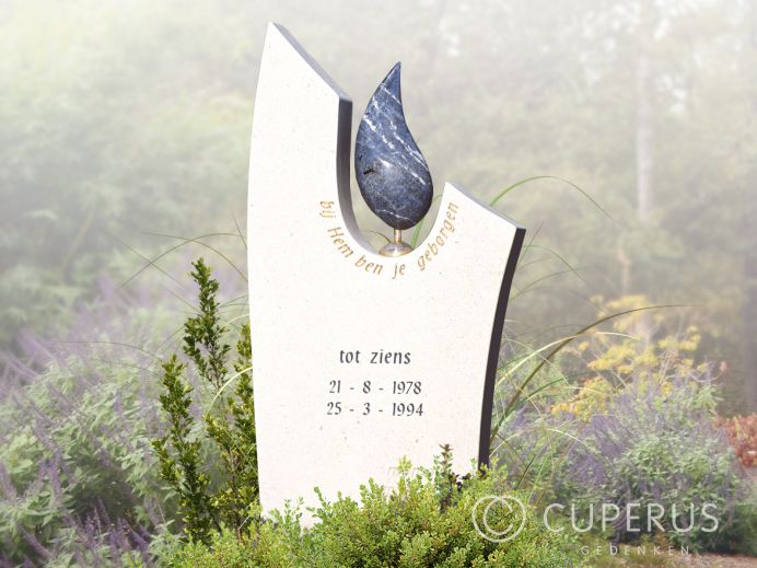 Enkel monument staand foto 1