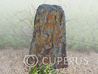Enkele natuurlijke ruwe grafsteen van Leisteen