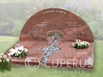 Familie grafmonument als halve cirkel van Twilight graniet