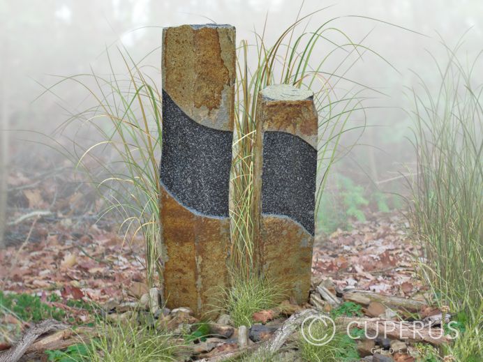 Grafsteen basalt zuilen foto 1
