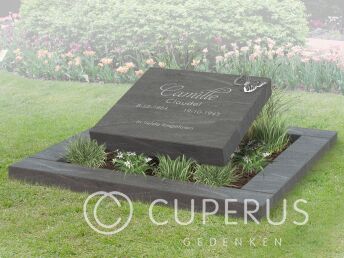 Kort grafmonument met RVS vlinder