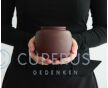   Seres kleine urne — roodbruin engobe foto 1