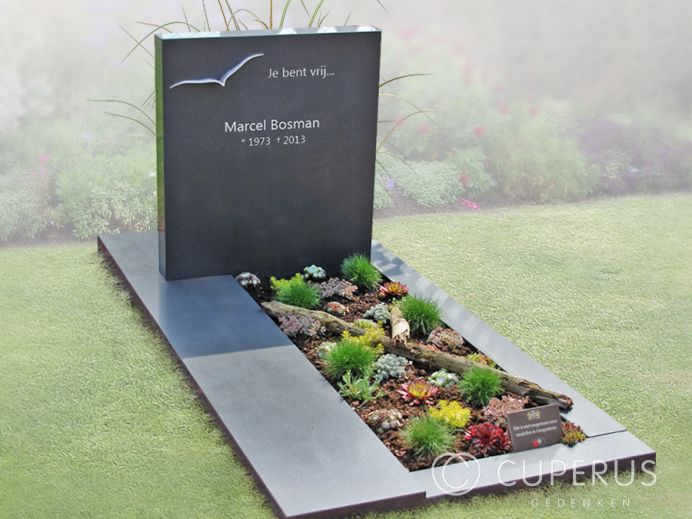 Strak vormgegeven grafmonument foto 1