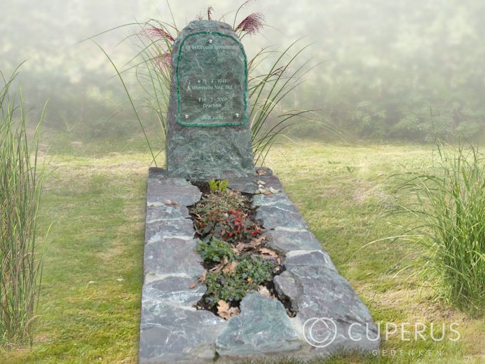 Natuurlijk grafmonument van Taurus Grün foto 1