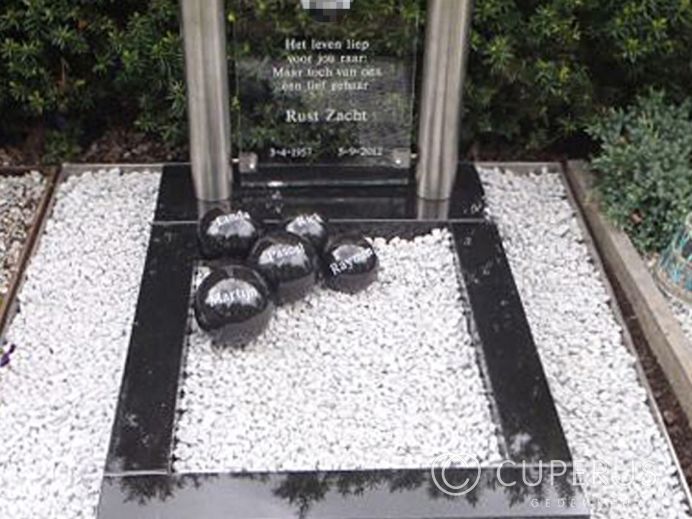 Urnmonument foto 1