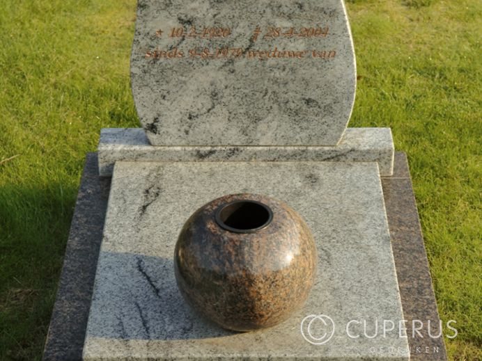 Urnmonument foto 1