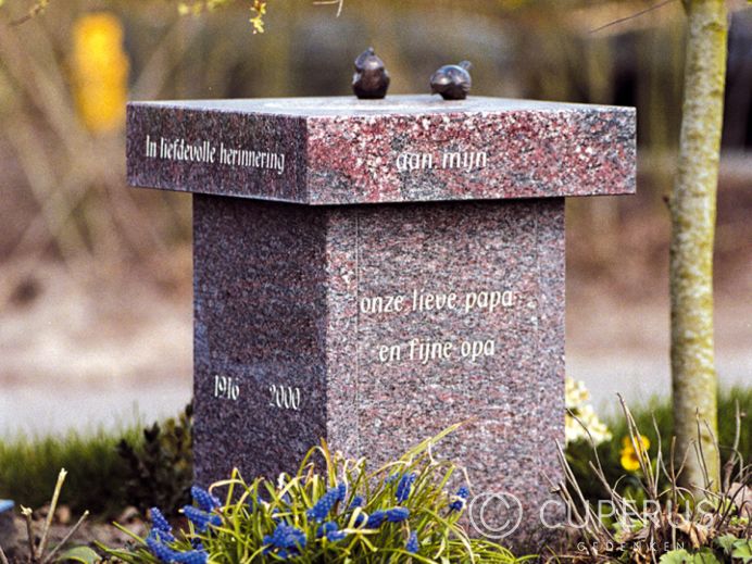 Urnmonument foto 1